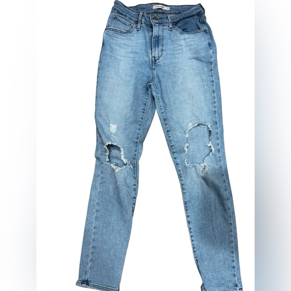 Levi's Women's Blue Distressed Jeans